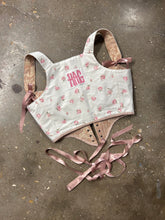 Load image into Gallery viewer, 38” Cherub Tapestry Stays