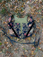 Load image into Gallery viewer, Tudor Vines Stays 34”