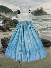 Load image into Gallery viewer, Alice Kirtle 36”