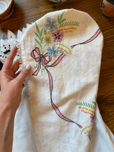 Load image into Gallery viewer, Qweenie Chemise