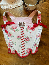 Load image into Gallery viewer, 36” Quilted Rose Stays