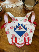 Load image into Gallery viewer, 36” Quilted Rose Stays