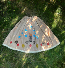 Load image into Gallery viewer, Tower Garden Petticoat
