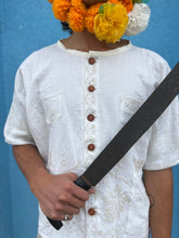 Load image into Gallery viewer, Ramas Guayabera
