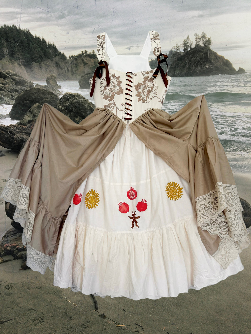 Embroidered Kirtle 40”