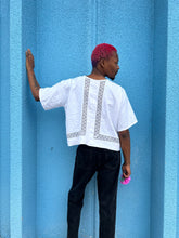 Load image into Gallery viewer, Montes Guayabera
