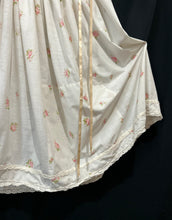 Load image into Gallery viewer, Roses and Lace Petticoat
