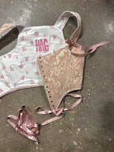Load image into Gallery viewer, 38” Cherub Tapestry Stays
