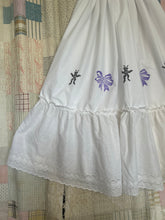 Load image into Gallery viewer, Darling Companion Petticoat
