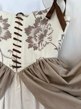 Load image into Gallery viewer, Embroidered Kirtle 40”

