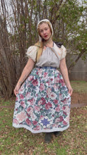 Load and play video in Gallery viewer, Roses and Stars Petticoat
