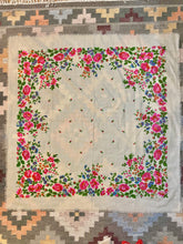 Load image into Gallery viewer, Wildflowers Scarf
