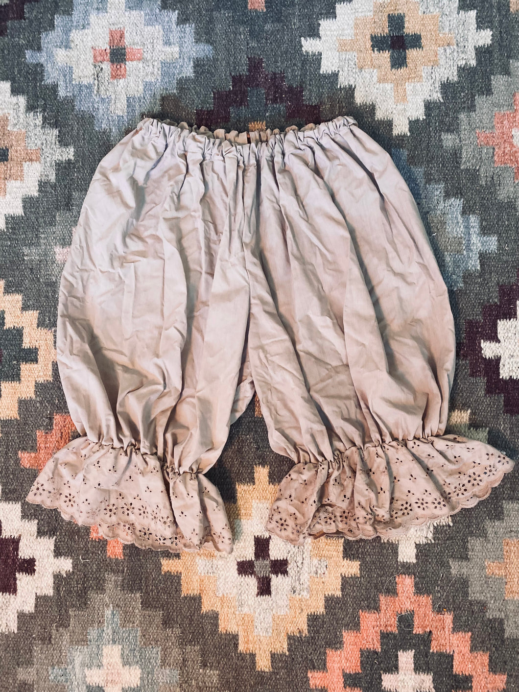 Pecan Dyed Bloomers