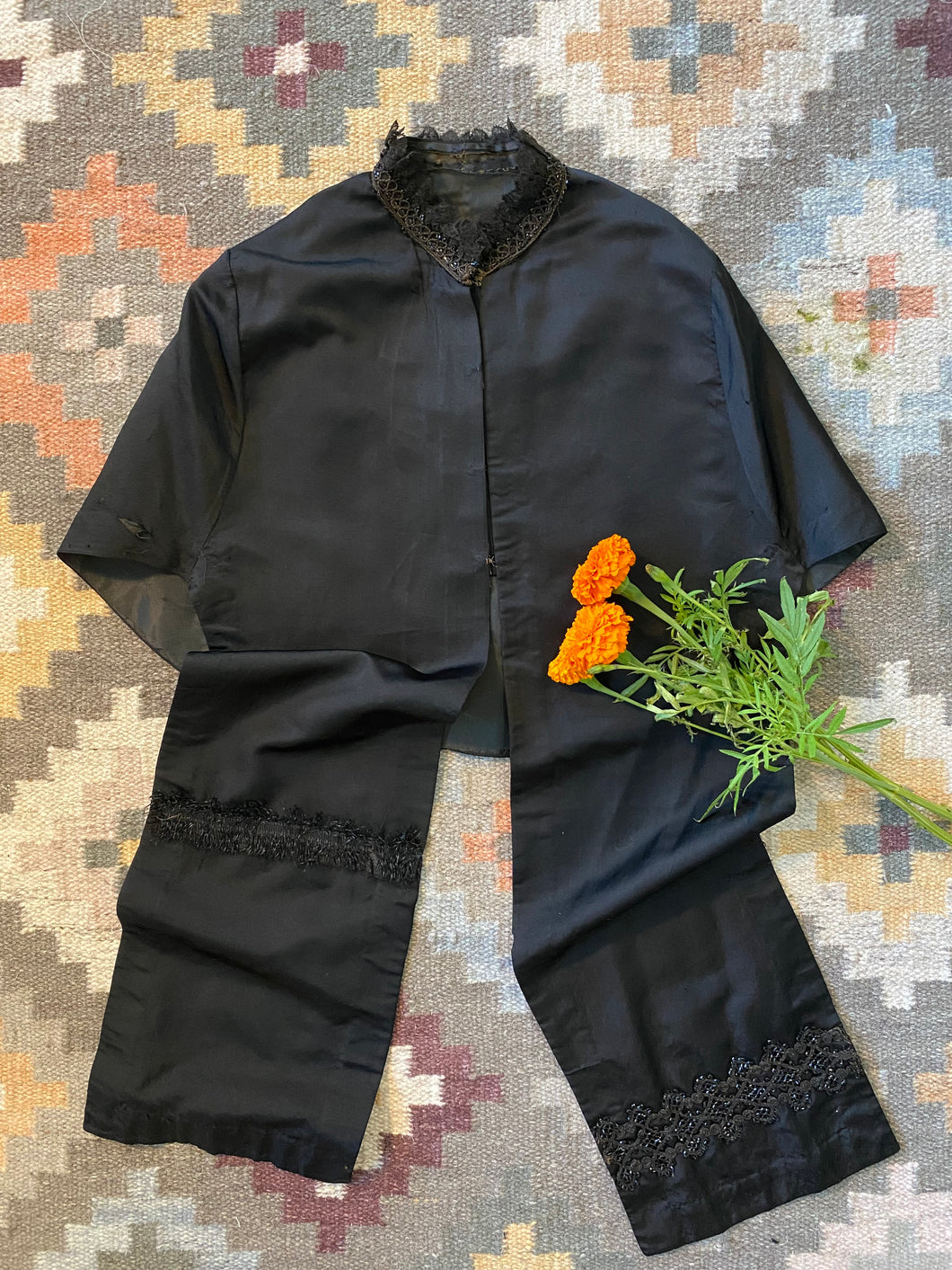 Antique Mourning Capelet