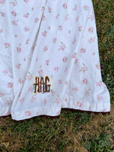 Load image into Gallery viewer, Many Roses Petticoat
